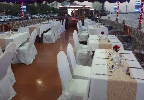 Dhow cruise restaurant in Dubai desert dune