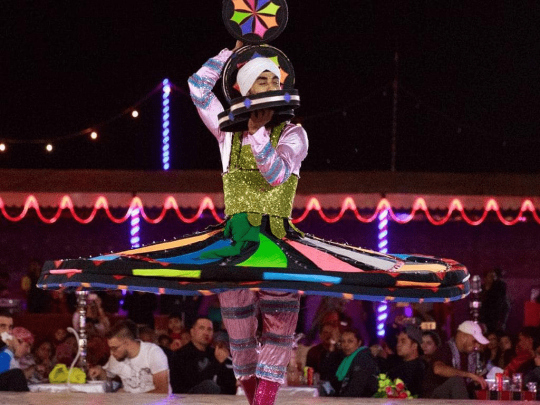 Dubai desert dune dance image