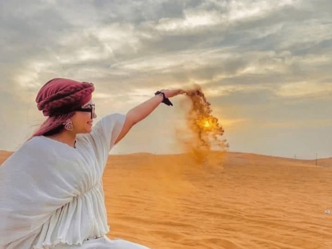 Dubai desert dune Image