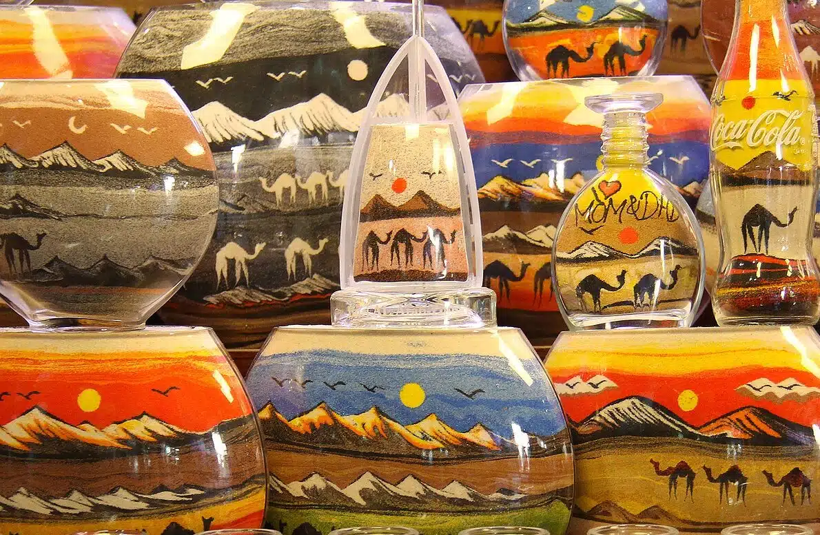 Old-Souk Dubai desert dune image